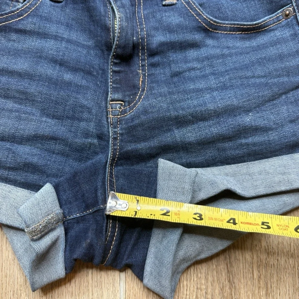 Aeropostale‎ Womens size 2 High Rise Dark Wash midi Cuffed Shorts